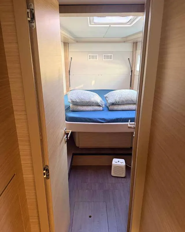 Cabin on New Horizons, a Lagoon 46 catamaran at Palma de Mallorca, Spain