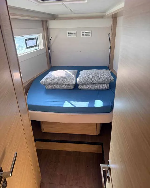 Cabin on New Horizons, a Lagoon 46 catamaran at Palma de Mallorca, Spain