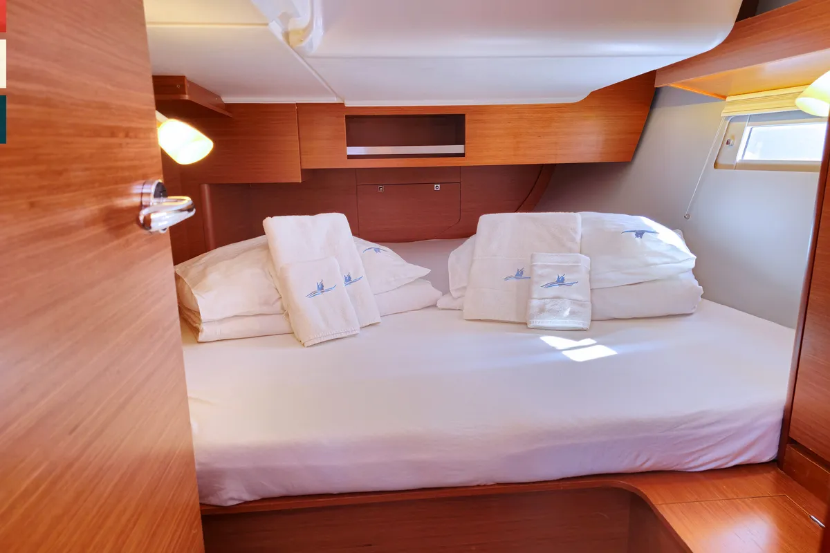 Cabin on Maša, a Dufour 390 GL sailboat at Općina Rogoznica, Croatia