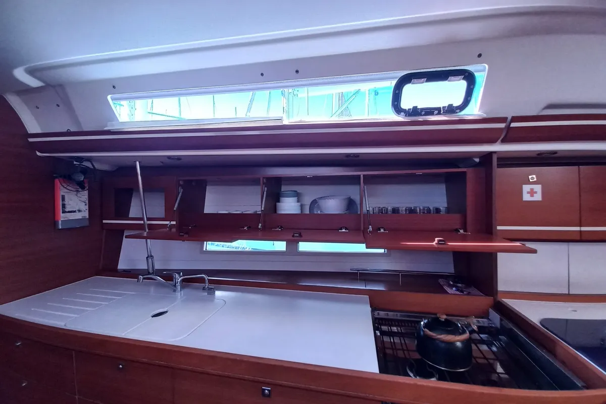 Galley of Pandeia, a Dufour 450 Grand Large sailboat at Marmaris, Turkey