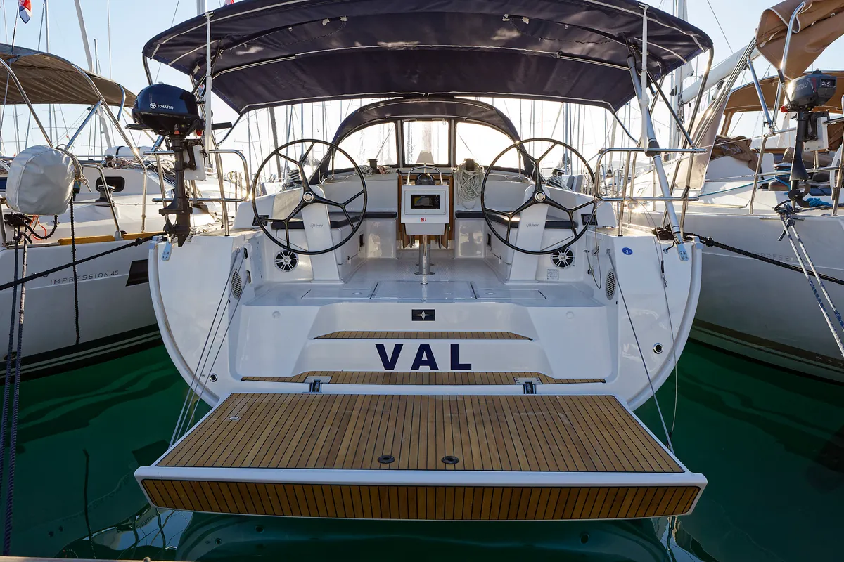 Exterior view of Val, a Bavaria Cruiser 46 sailboat at Grad Kaštela, Croatia
