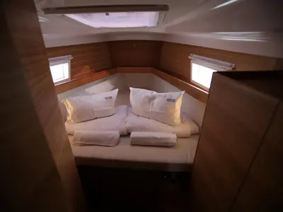 Cabin on Vikki, a Elan Impression 45.1 sailboat at Pirovac, Croatia