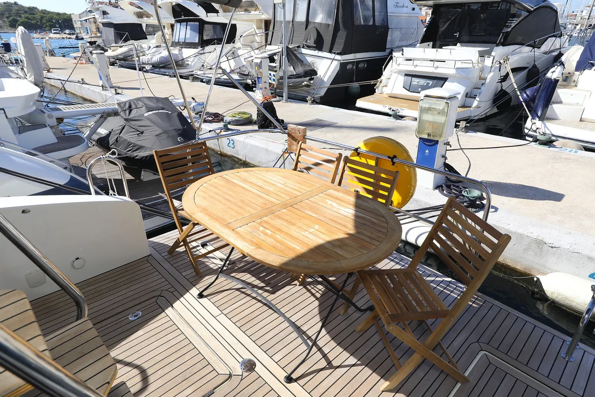 Deck of Nanda, a Cobra Yachts Futura 40 Grand Horizon motor yacht at Punat, Croatia