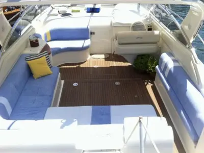 Deck of Iris, a Fiart Genius motorboat at Απολλωνία, Greece