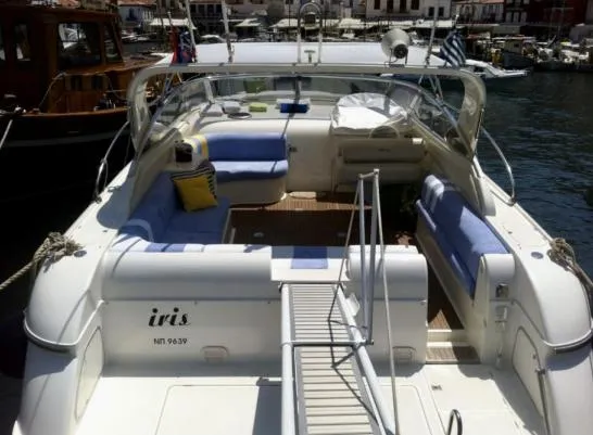 Deck of Iris, a Fiart Genius motorboat at Απολλωνία, Greece