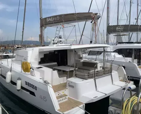 Exterior view of Sadalbari, a Bali 4.5 FLY catamaran at Salerno, Italy