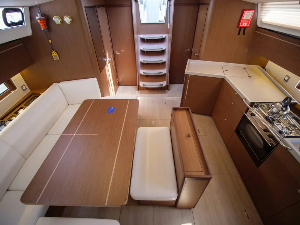 Layla, a Beneteau Oceanis 46.1 sailboat at Volos, Greece