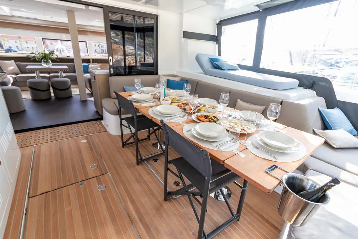 Salon of Agenda 55, a Lagoon 55 catamaran at Grad Kaštela, Croatia