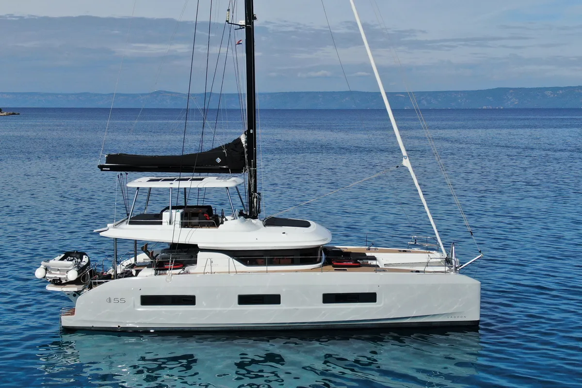 Exterior view of Agenda 55, a Lagoon 55 catamaran at Grad Kaštela, Croatia