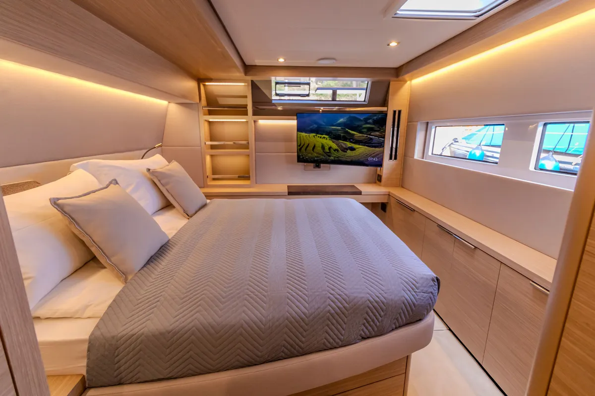 Cabin on Agenda 55, a Lagoon 55 catamaran at Grad Kaštela, Croatia