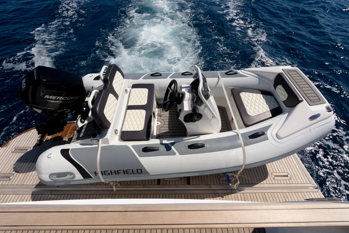 Olivia, a Azimut Magellano 60 motorboat at Grad Šibenik, Croatia