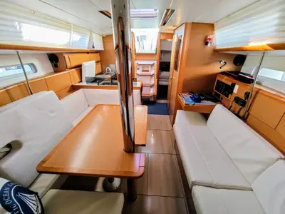 Salon of Soprano, a Jeanneau Sun Odyssey 379 sailboat at Općina Sukošan, Croatia