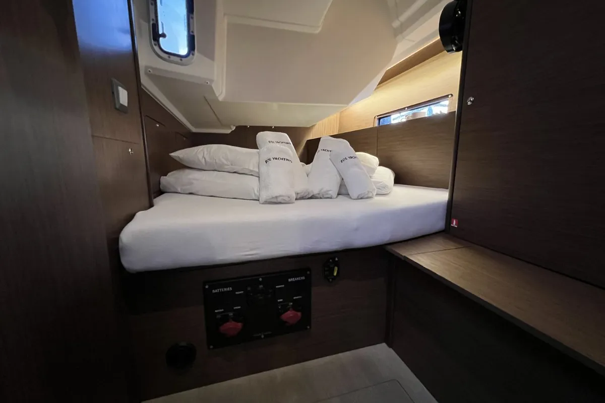 Cabin on Christine, a Beneteau Oceanis 40.1 sailboat at Grad Pula, Croatia