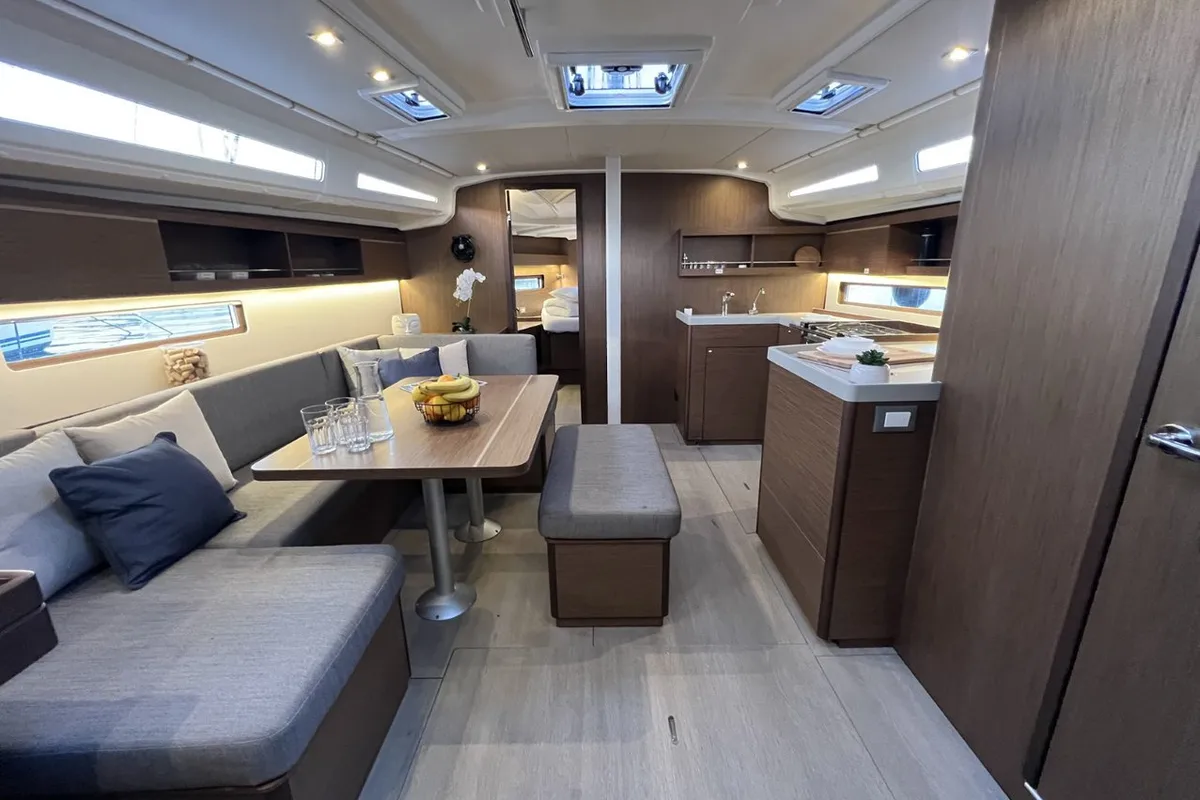 Salon of Christine, a Beneteau Oceanis 40.1 sailboat at Grad Pula, Croatia