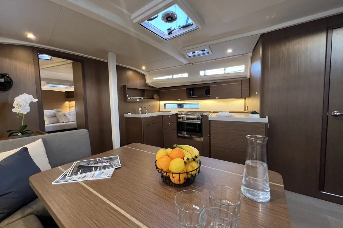 Salon of Christine, a Beneteau Oceanis 40.1 sailboat at Grad Pula, Croatia