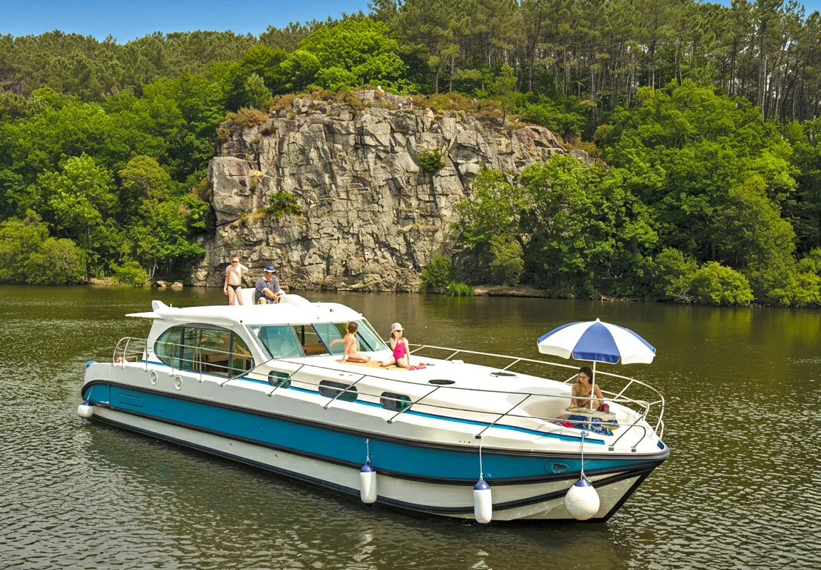 Nicols Estivale Octo, a motorboat at Sireuil, France