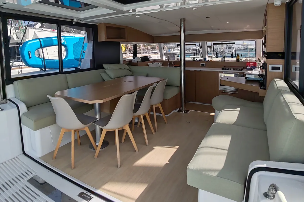 Salon of Cocoon, a Bali Catsmart catamaran at Figari/Golfo Aranci, Italy