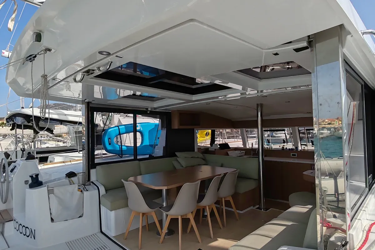 Salon of Cocoon, a Bali Catsmart catamaran at Figari/Golfo Aranci, Italy