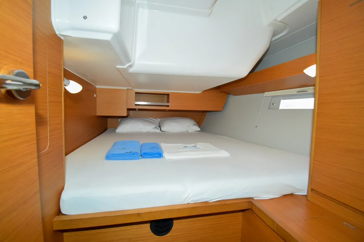 Cabin on Ida 1, a Dufour 430 sailboat at Marmaris, Turkey