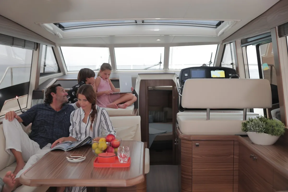 Salon of Citadel, a Greenline 40 motor yacht at Pula, Croatia