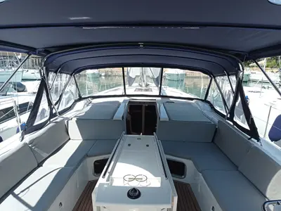 Cockpit of Senza Confini II, a Beneteau Oceanis 51.1 sailboat at Tonnarella, Italy