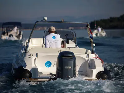 Exterior view of no name, a Zar 57 WD motorboat at Općina Sukošan, Croatia