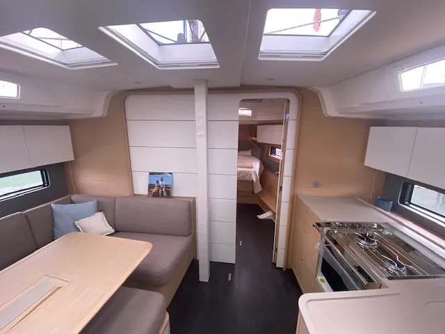 Salon of Asteria, a Dufour 41 sailboat at Nieuwpoort, Belgium
