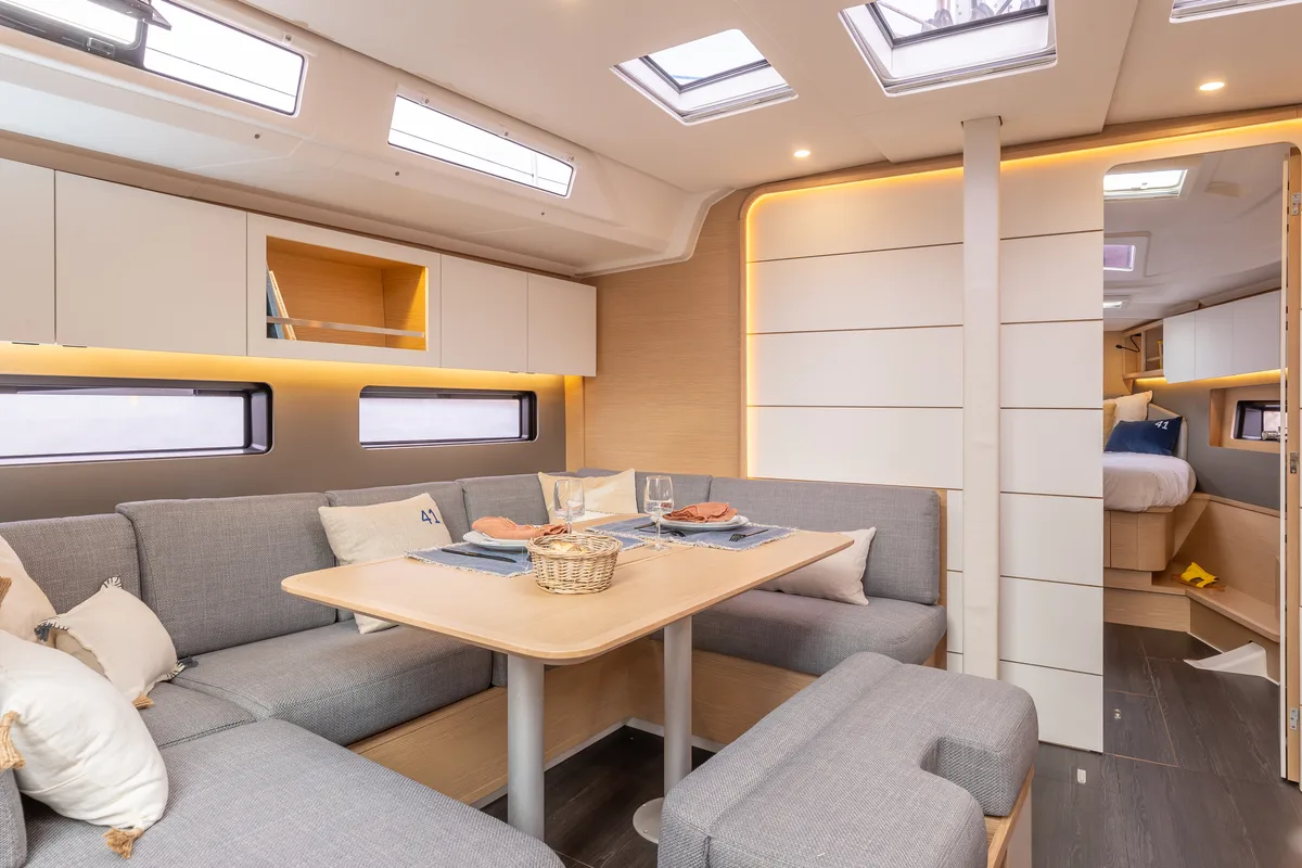 Salon of Asteria, a Dufour 41 sailboat at Nieuwpoort, Belgium