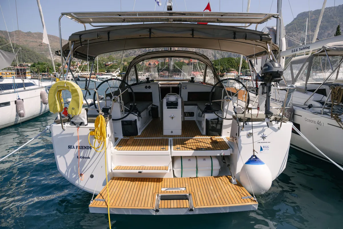 Deck of Sea Friends, a Jeanneau Sun Odyssey 440 sailboat at Marmaris, Turkey
