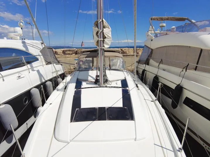 Deck of Folie Douce, a Beneteau Oceanis 46.1 sailboat at Hyères, France