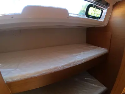 Cabin on Akira, a Dufour 430 GL sailboat at Tonnarella, Italy