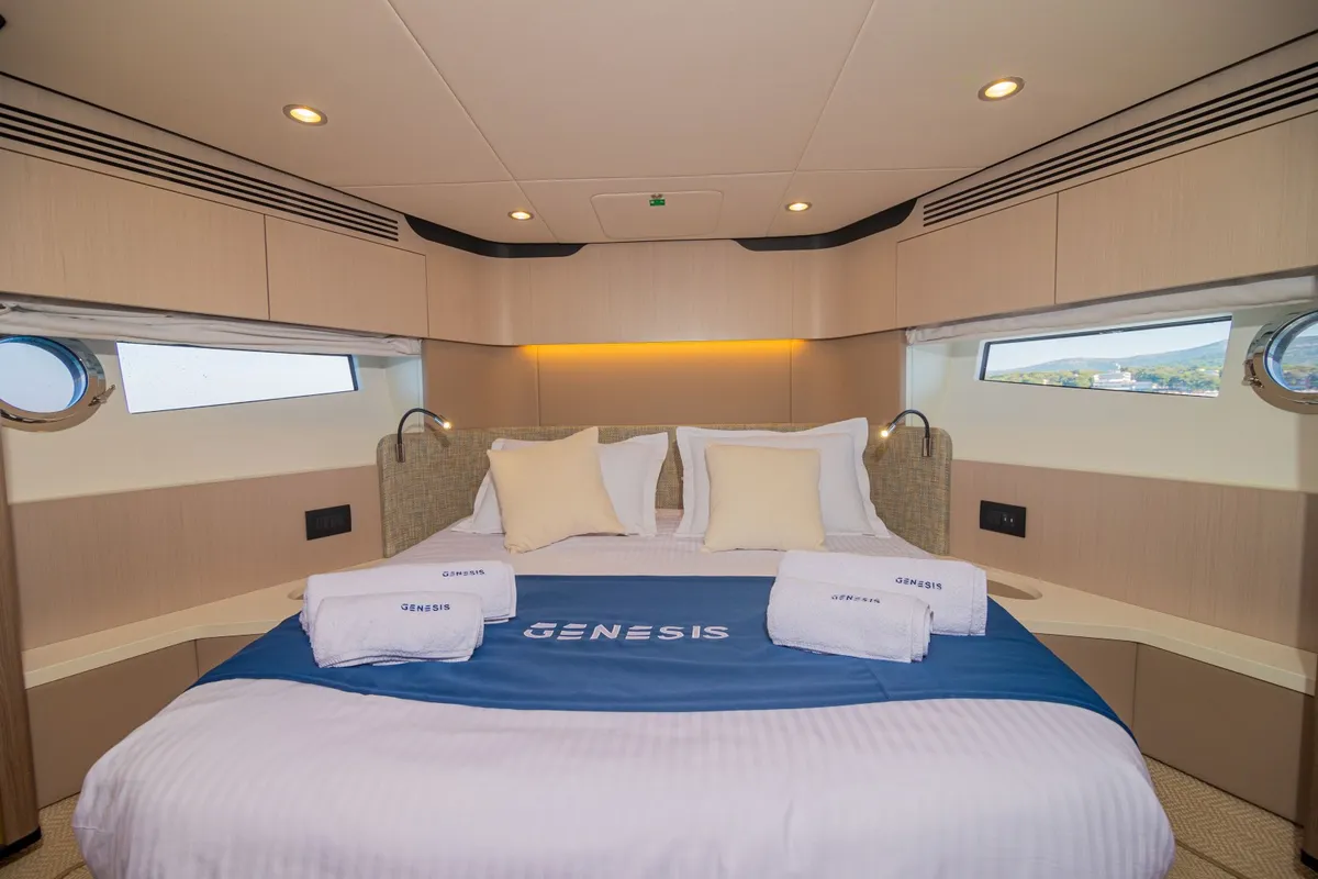 Cabin on Genesis, a Azimut 60 motorboat at Primošten, Croatia