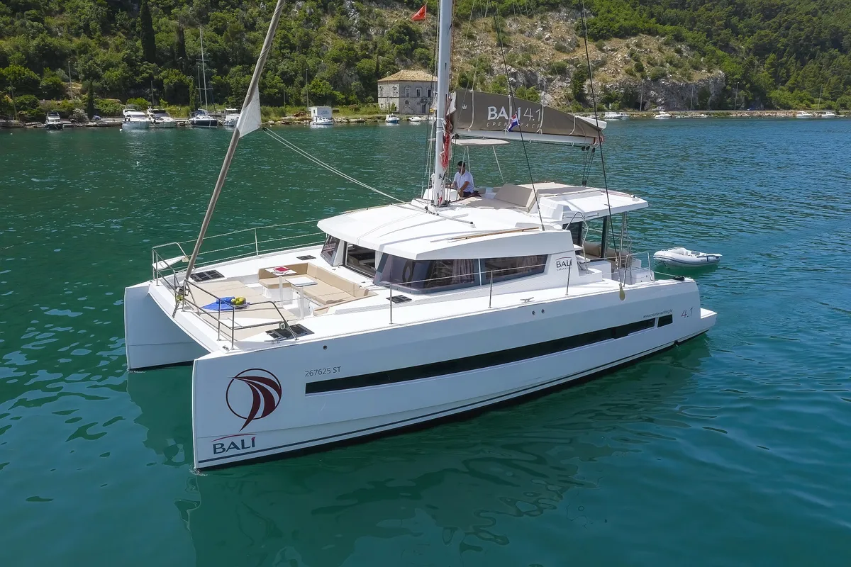 Exterior view of Avaler, a Bali 4.1 catamaran at Dubrovnik, Croatia