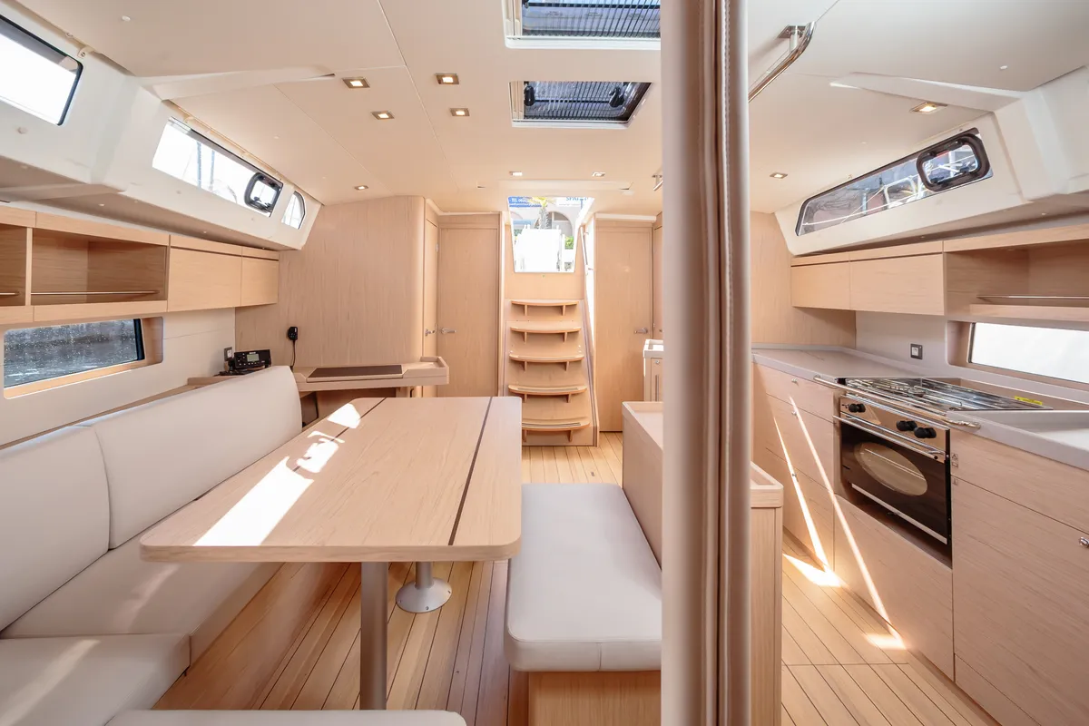 Salon of Aletheia, a Beneteau Oceanis 46.1 sailboat at Salerno, Italy
