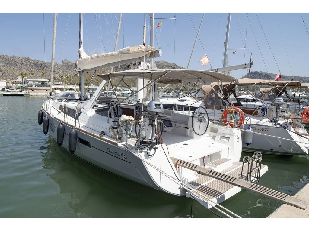 Exterior view of Avalon, a Beneteau Oceanis 45 sailboat at Port de Pollença, Spain