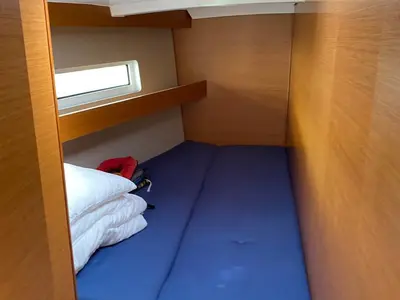 Cabin on Alboran Caipiroska, a Jeanneau Sun Odyssey 440 sailboat at es Jonquet, Spain