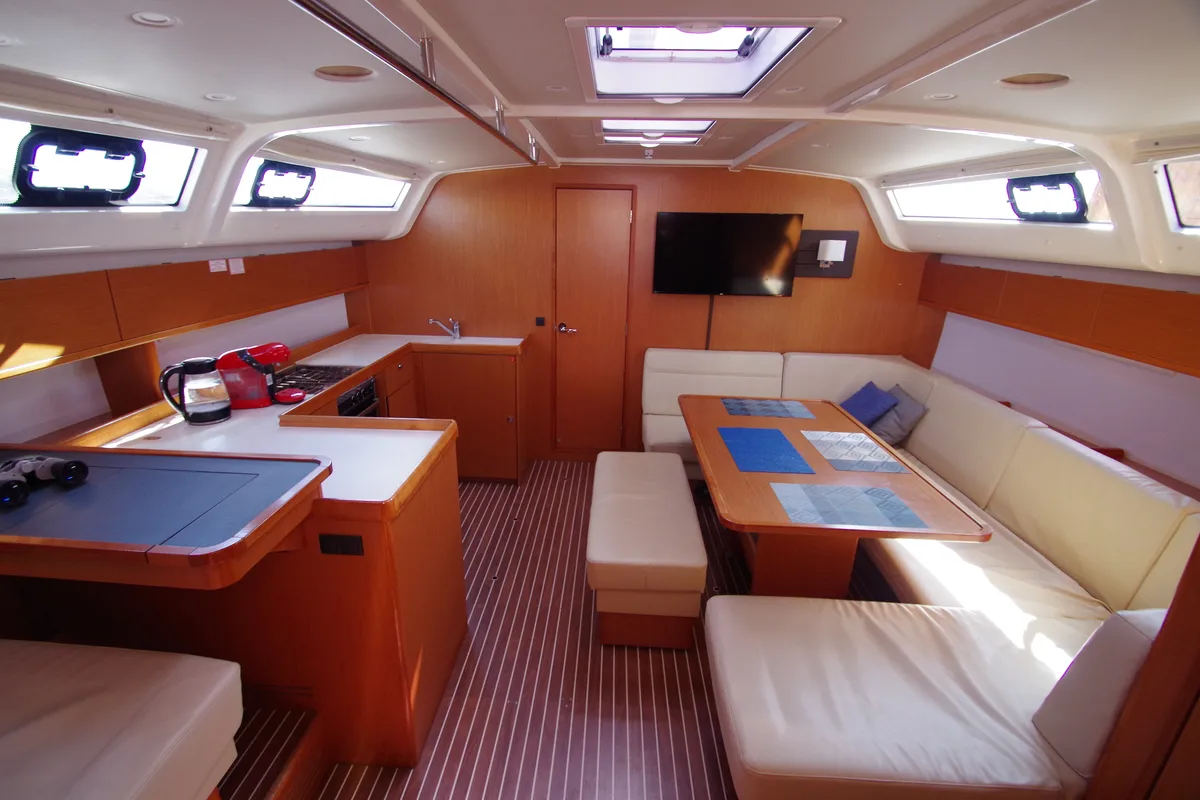 Salon of Papaya, a Bavaria 51 Cruiser sailboat at San Miguel de Abona, Spain