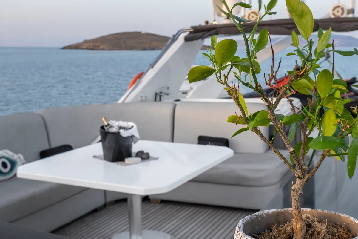 Deck of Shiva, a Cantieri di Pisa Akhir 27 motor yacht at Ornos, Greece