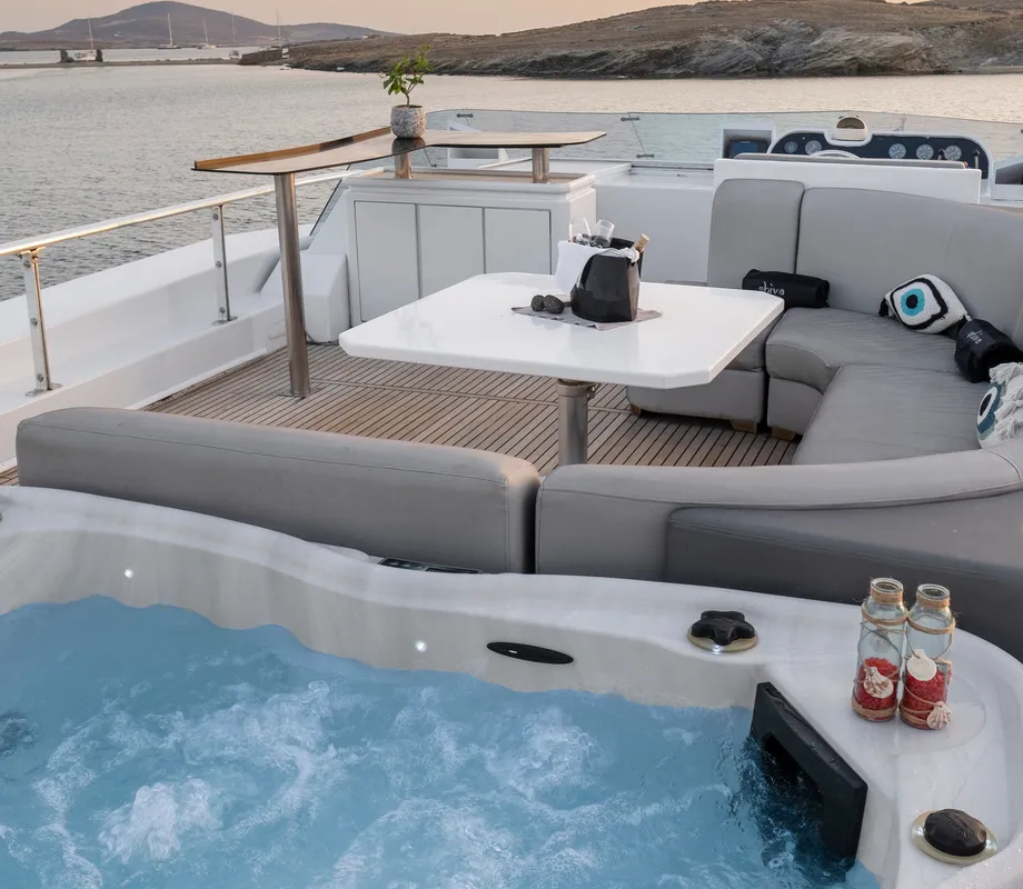 Deck of Shiva, a Cantieri di Pisa Akhir 27 motor yacht at Ornos, Greece