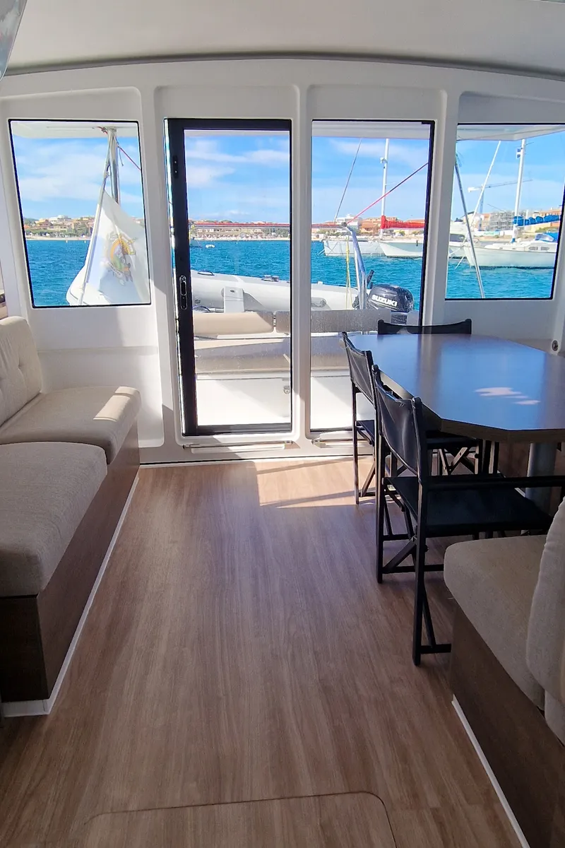Salon of Fabster19, a Bali 4.2 catamaran at Figari/Golfo Aranci, Italy