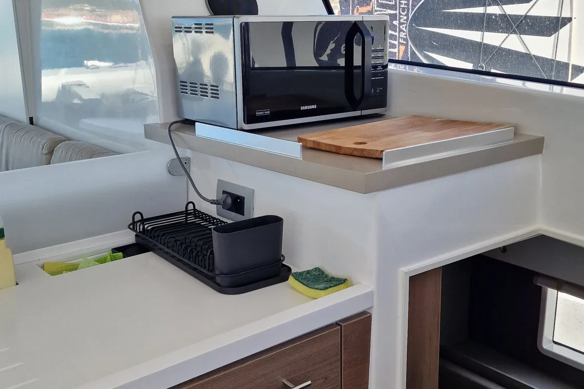 Galley of Fabster19, a Bali 4.2 catamaran at Figari/Golfo Aranci, Italy