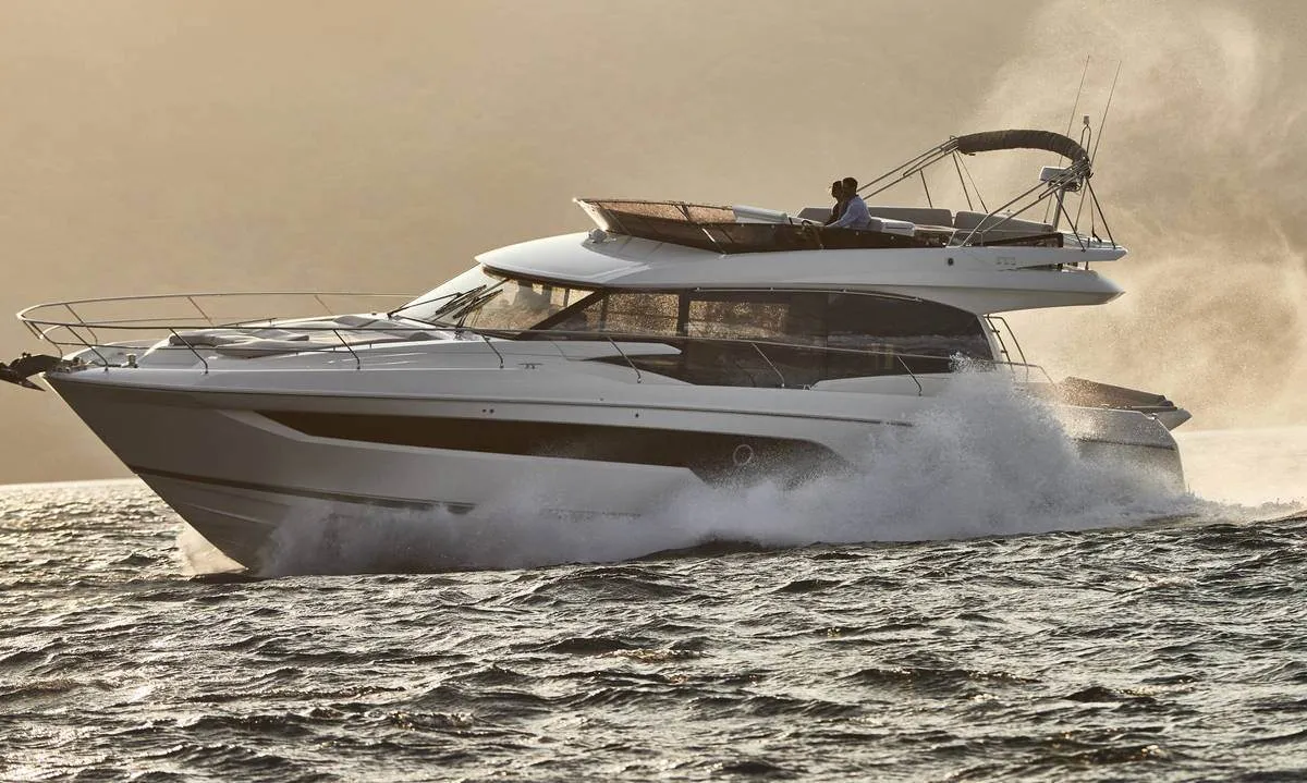Exterior view of Dzianiny.Club 2, a Jeanneau Prestige 590 Flybridge motor yacht at Općina Sukošan, Croatia