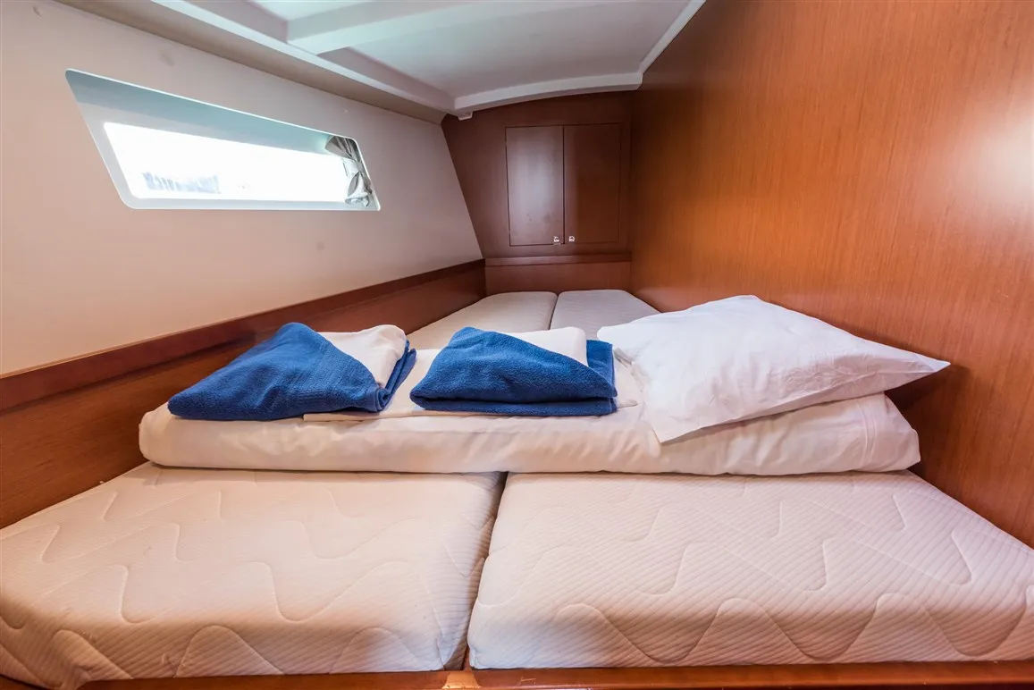 Cabin on Parija II, a Beneteau Oceanis 45 sailboat at Split, Croatia