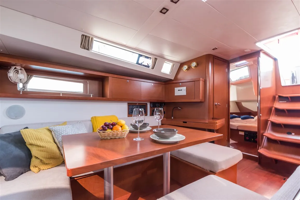 Salon of Parija II, a Beneteau Oceanis 45 sailboat at Split, Croatia