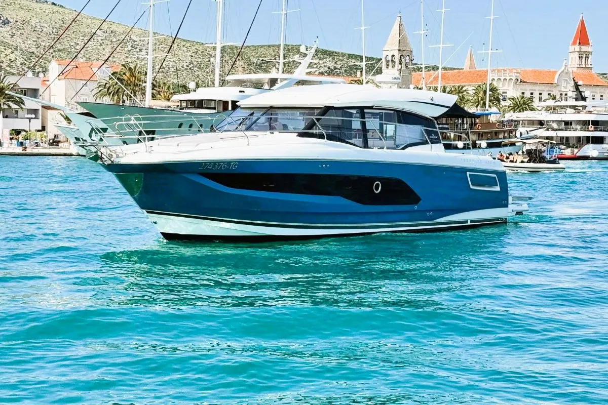 Exterior view of Majabell II, a Jeanneau Prestige 420S motor yacht at Grad Trogir, Croatia