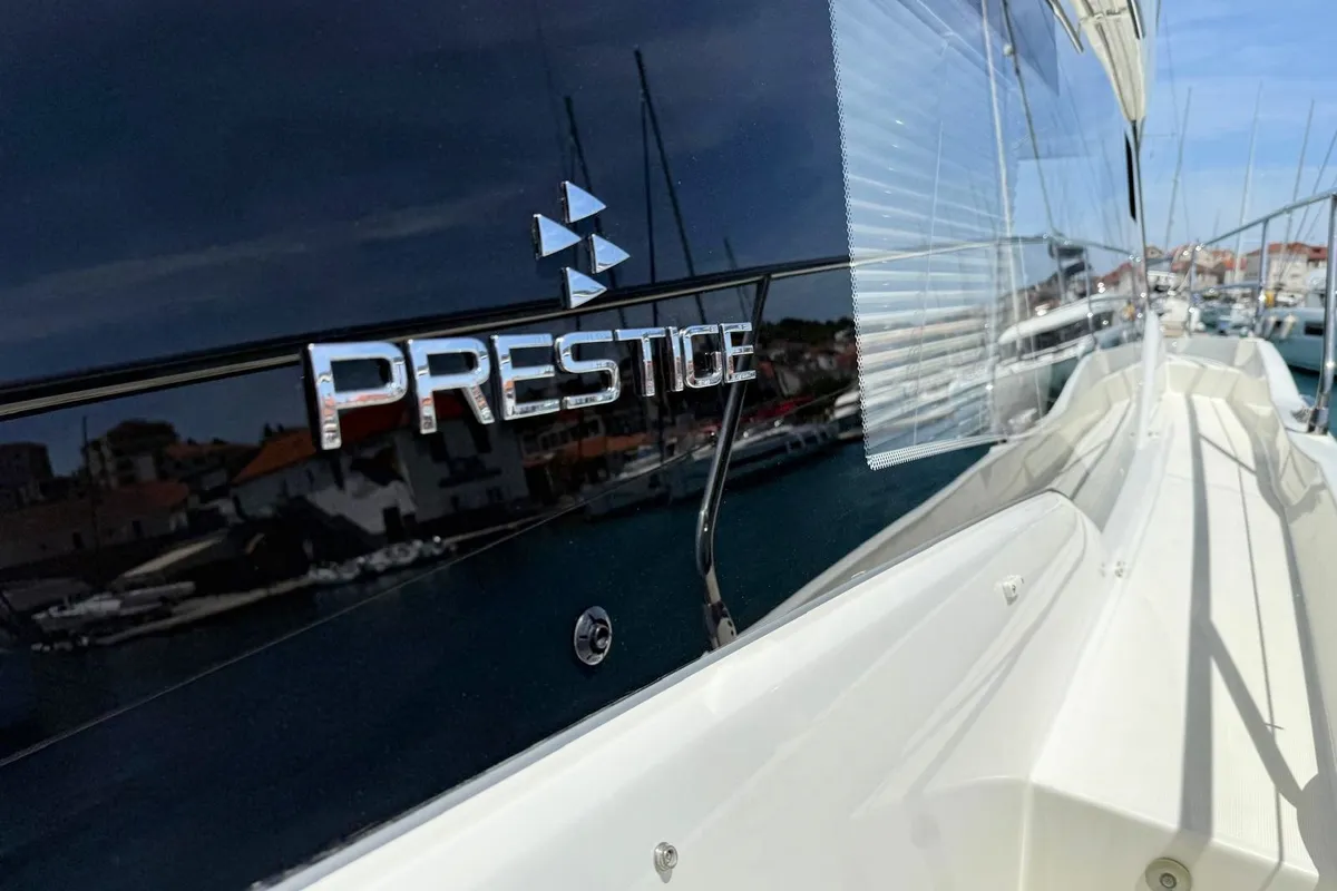 Majabell II, a Jeanneau Prestige 420S motor yacht at Grad Trogir, Croatia