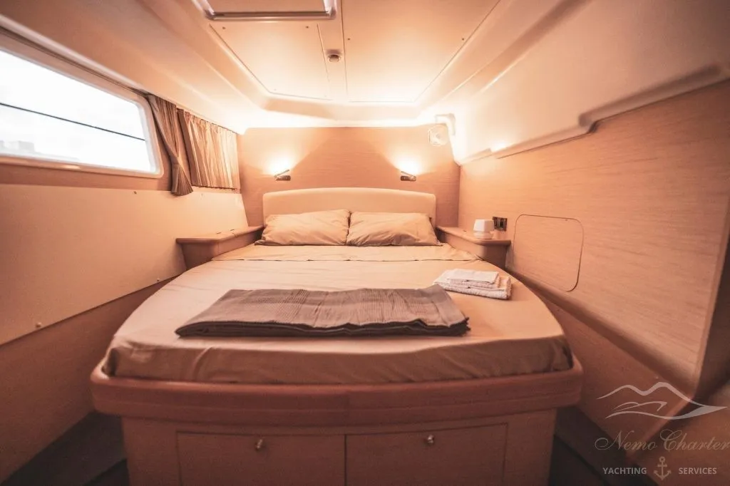 Cabin on Marlin, a Lagoon 440 catamaran at Naples, Italy