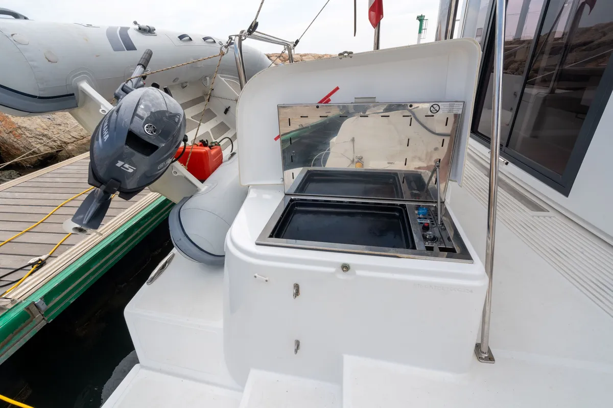 Zaz, a Bali 4.2 catamaran at Hyères, France