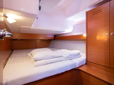 Cabin on Mincipesa, a Dufour 460 GL sailboat at Grad Pula, Croatia