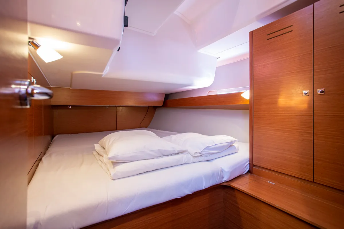 Cabin on Mincipesa, a Dufour 460 GL sailboat at Grad Pula, Croatia